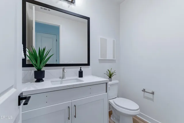 $1,899,990 | 3245 Arrowhead Court, Altadena, CA 91001