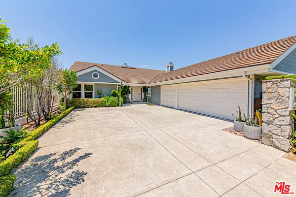 $2,349,900 | 6 Sirius, Irvine, CA 92603
