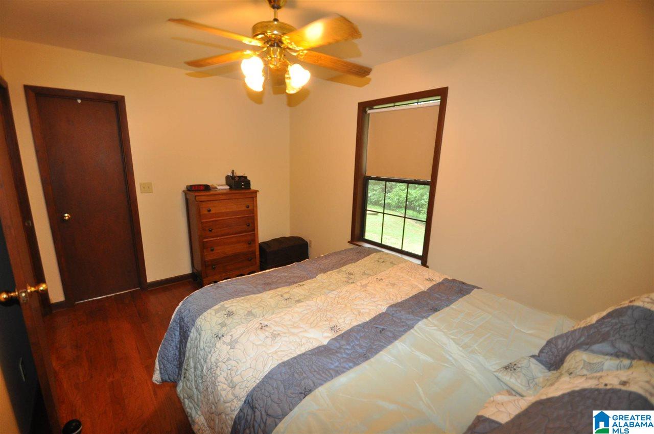 855 Valley Trail Warrior, AL 35180 - Photo 25 of 43
