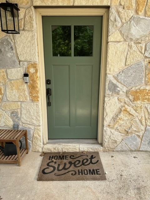 205 Sycamore Street Georgetown, TX 78633 - Photo 2 of 18