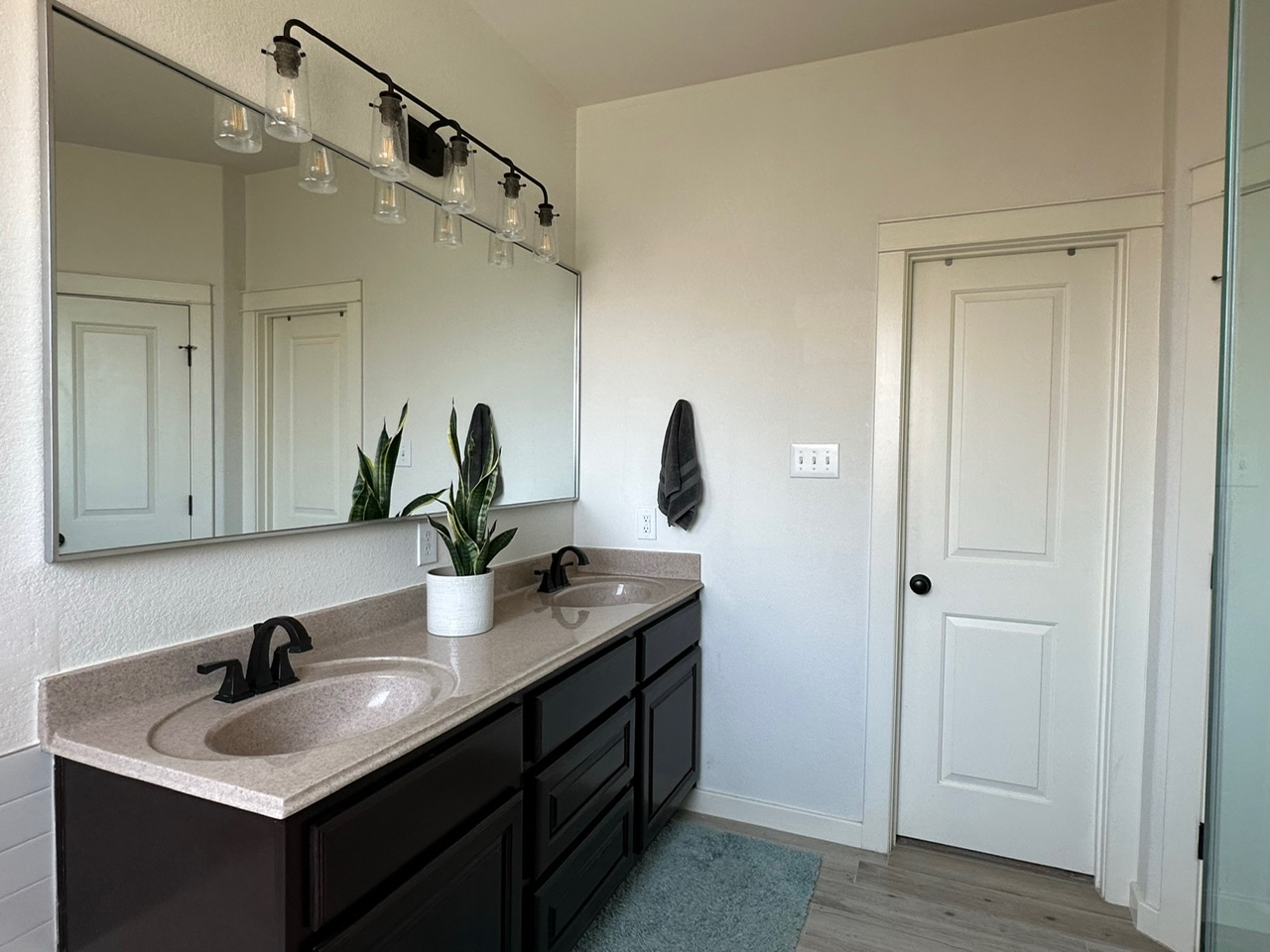 205 Sycamore Street Georgetown, TX 78633 - Photo 10 of 18