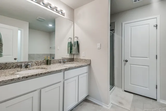 $383,250 | 3618 Copper Horse, Bulverde, TX 78163