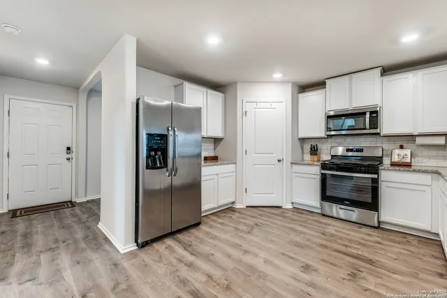 $383,250 | 3618 Copper Horse, Bulverde, TX 78163