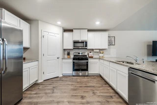 $383,250 | 3618 Copper Horse, Bulverde, TX 78163