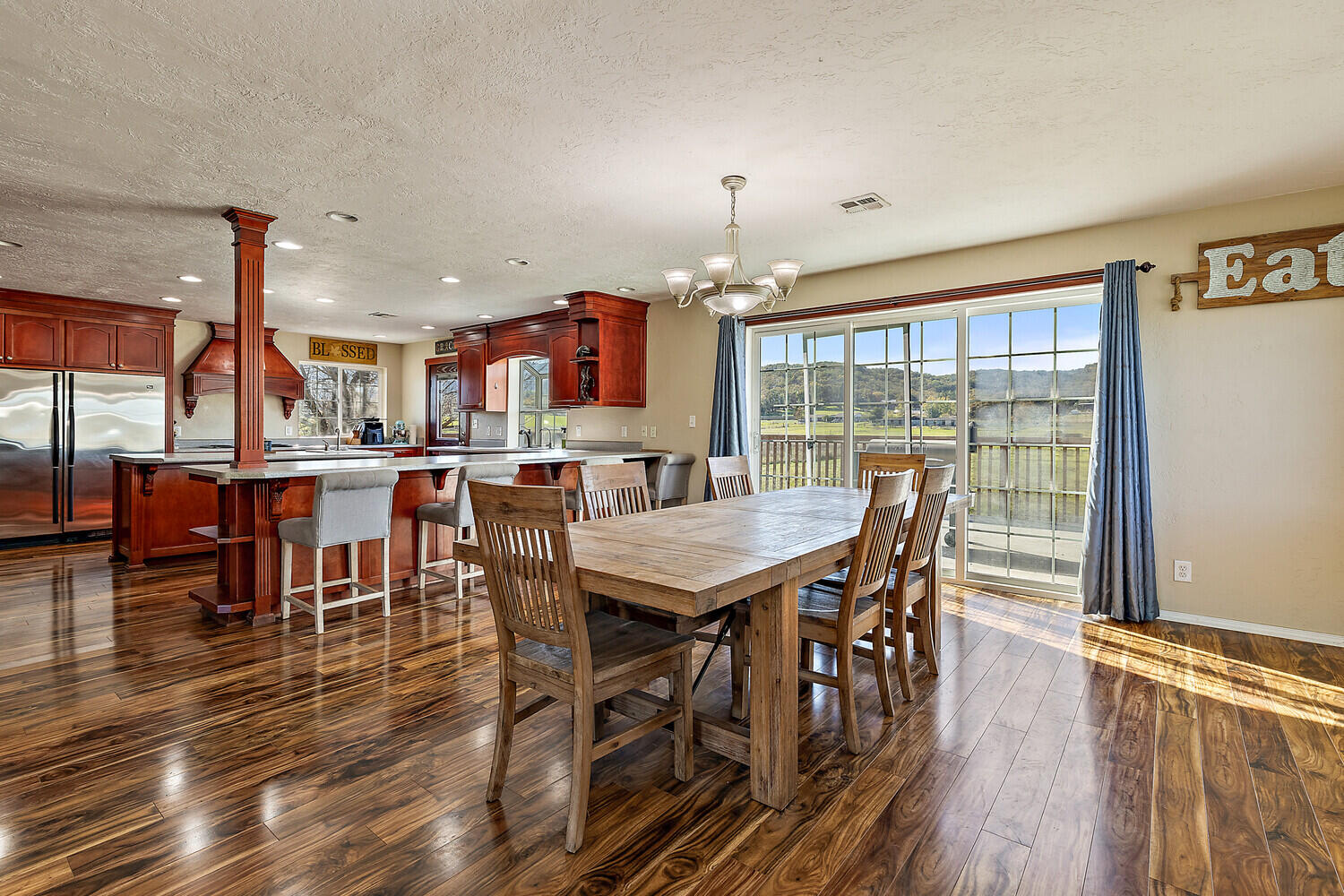5645 Tolo Road Central Point, OR 97502 - Photo 11 of 46 34_ToloRd_34_mls