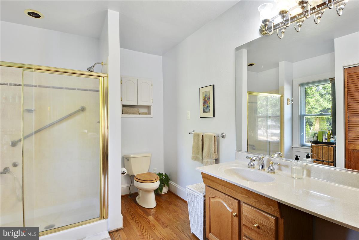 1031 Wiers Road Edgewater, MD 21037 - Photo 17 of 28 Master Bath
