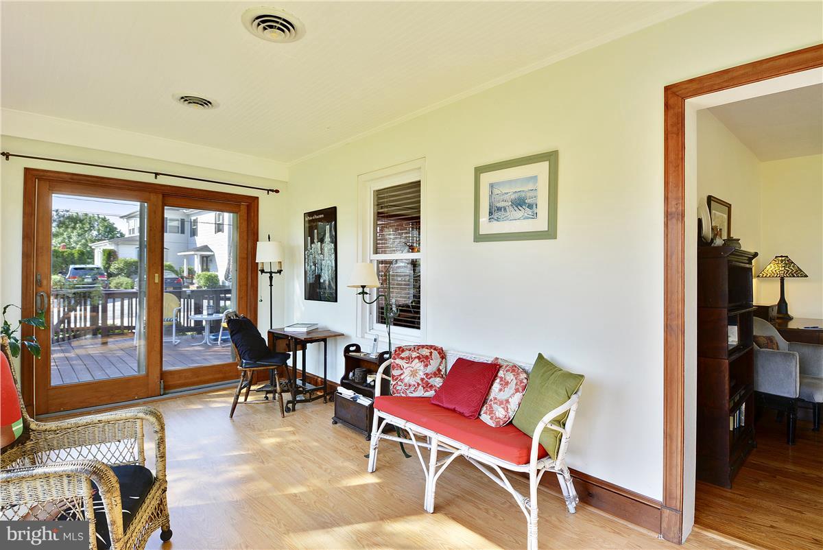 1031 Wiers Road Edgewater, MD 21037 - Photo 8 of 28 Sunroom