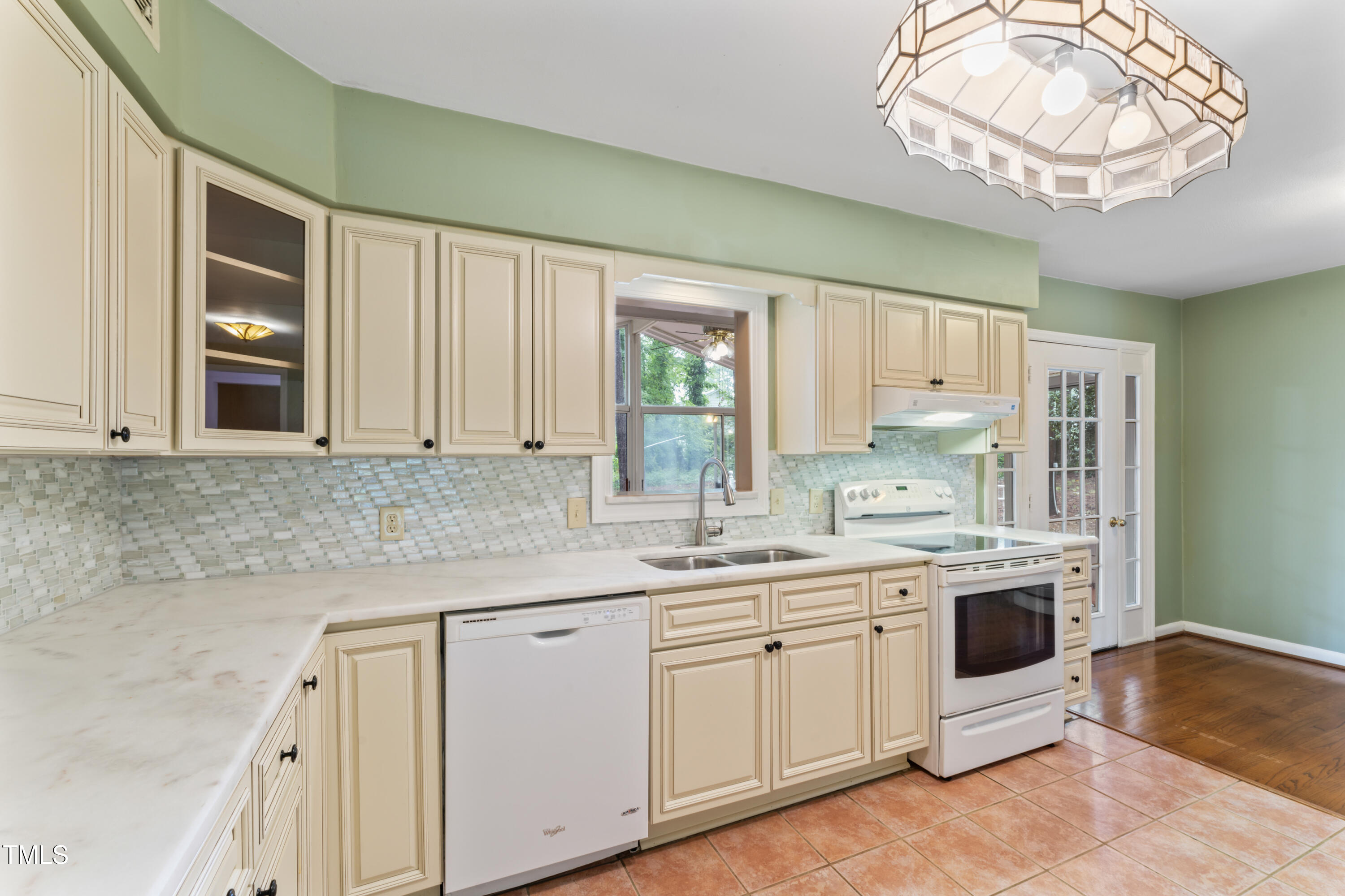 3872 Hope Valley Road Durham, NC 27707 - Photo 22 of 49 Kitchen 4