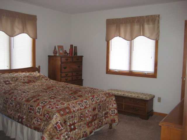 2136 Pleasant Hill Road Marion, OH 43302 - Photo 3 of 9
