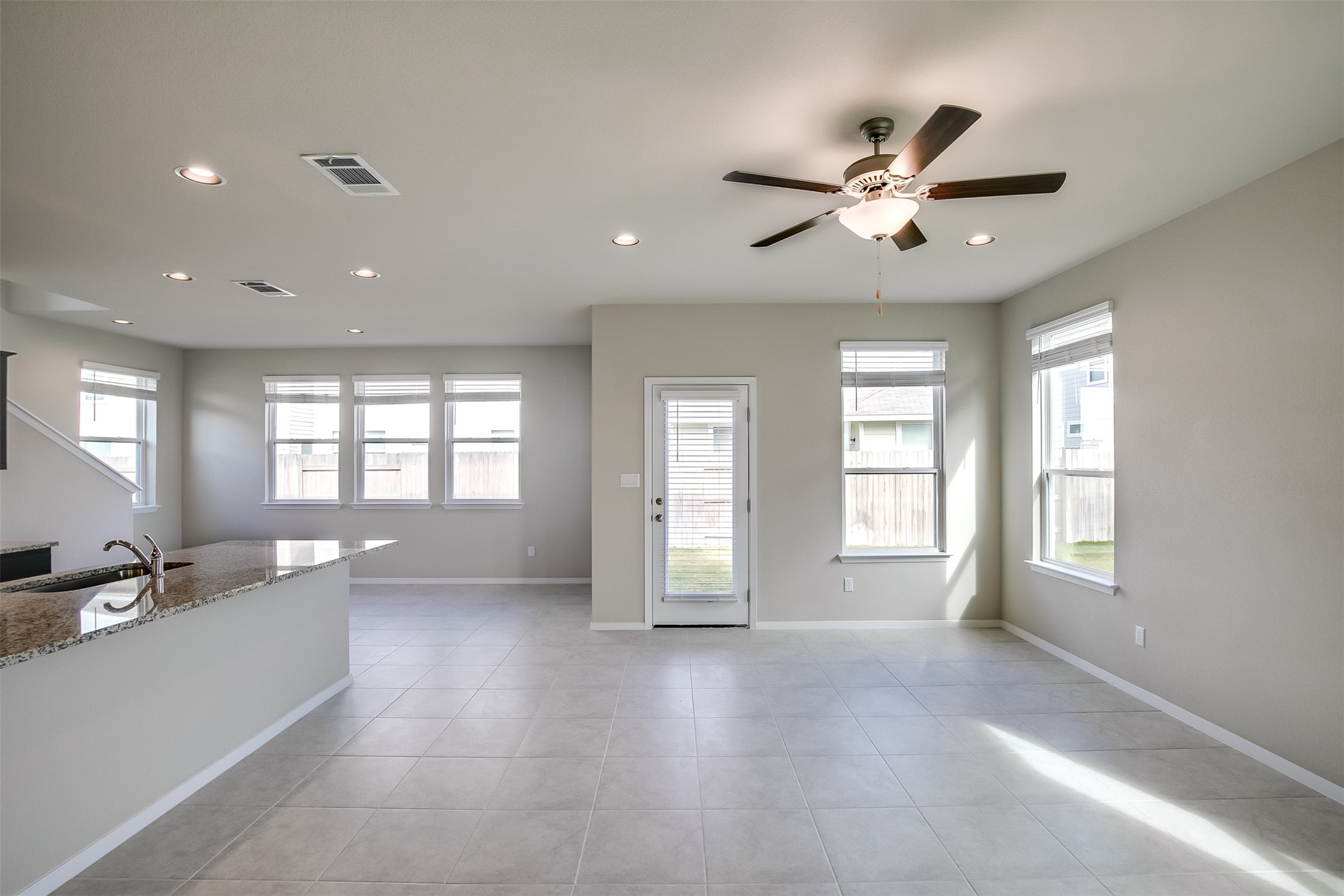 124 Hidden Branch Cove Maxwell, TX 78656 - Photo 8 of 29