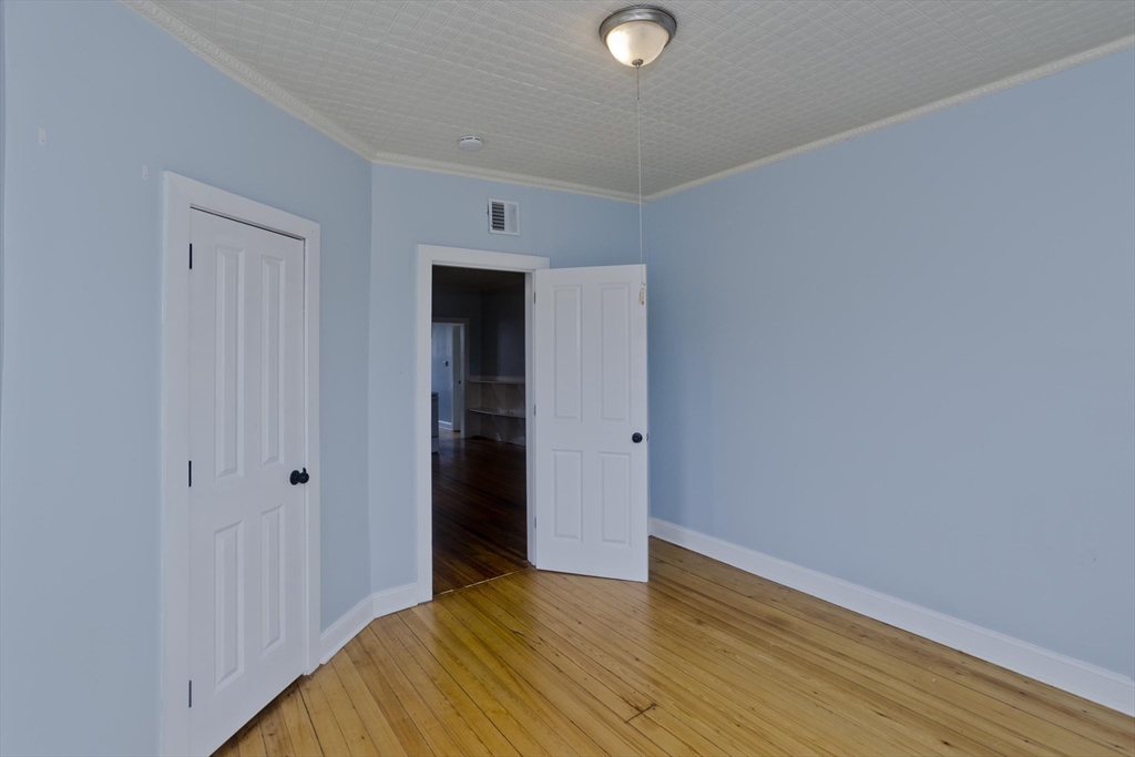 56 Pine Street Holyoke, MA 01040 - Photo 25 of 27