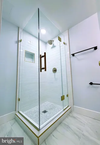 $2,800 | 9650 Marston Lane, Gaithersburg, MD 20886