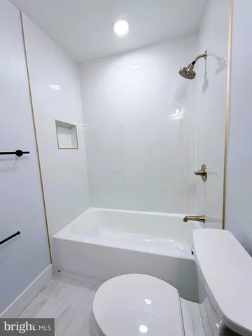 $2,800 | 9650 Marston Lane, Gaithersburg, MD 20886