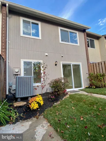 $2,800 | 9650 Marston Lane, Gaithersburg, MD 20886