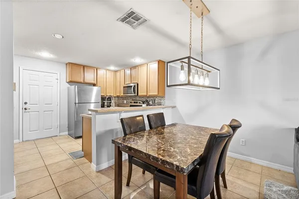 $325,000 | 3847 Shaftbury Place, Oviedo, FL 32765
