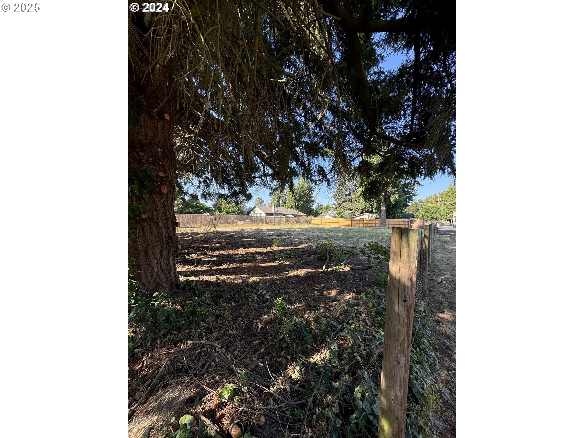 East Irwin Eugene, OR 97402 - Photo 4 of 13