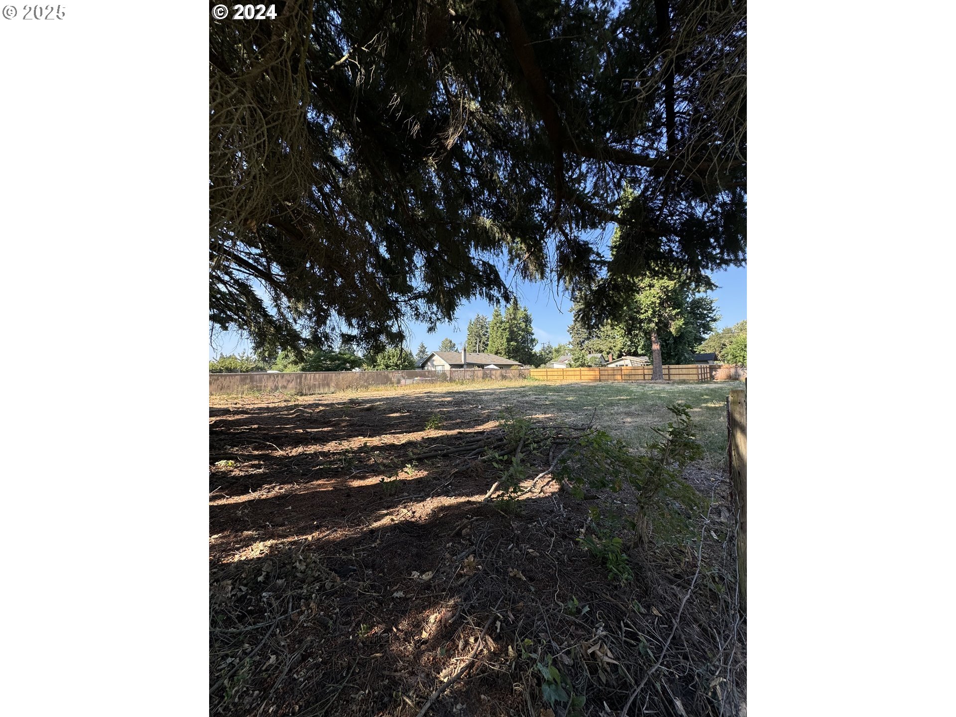 East Irwin Eugene, OR 97402 - Photo 5 of 13