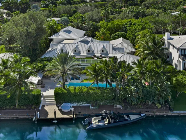 $24,900,000 | 761 Buttonwood Lane, Miami, FL 33137