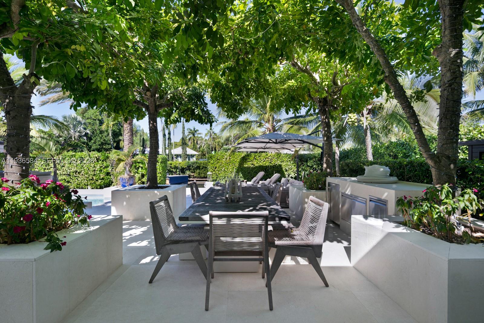 761 Buttonwood Lane Miami, FL 33137 - Photo 21 of 56