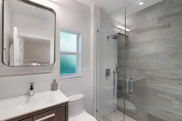 $19,900,000 | 761 Buttonwood Lane, Miami, FL 33137