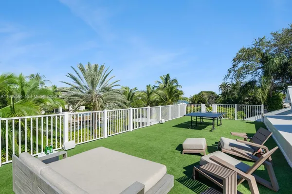 $19,900,000 | 761 Buttonwood Lane, Miami, FL 33137