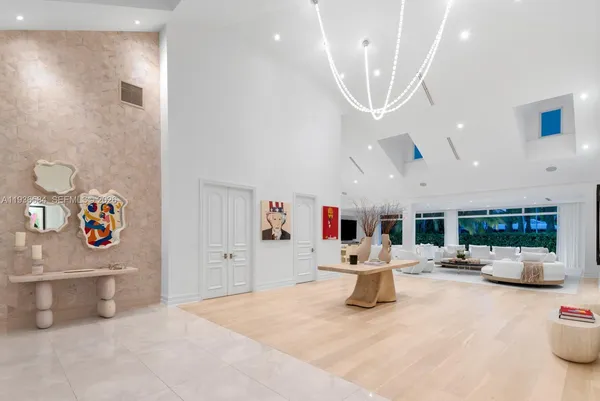 $19,900,000 | 761 Buttonwood Lane, Miami, FL 33137