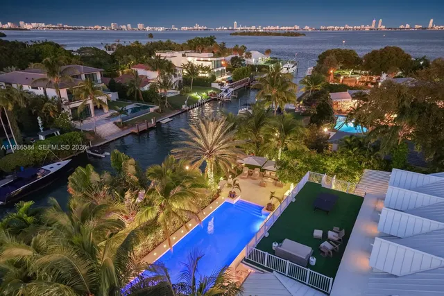 $24,900,000 | 761 Buttonwood Lane, Miami, FL 33137