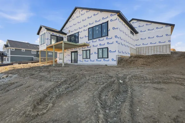 $989,000 | 1636 Fissure, Columbus, WI 53925