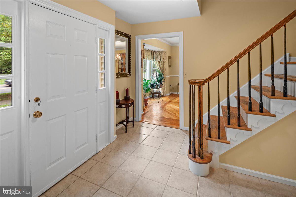 welcoming entry foyer