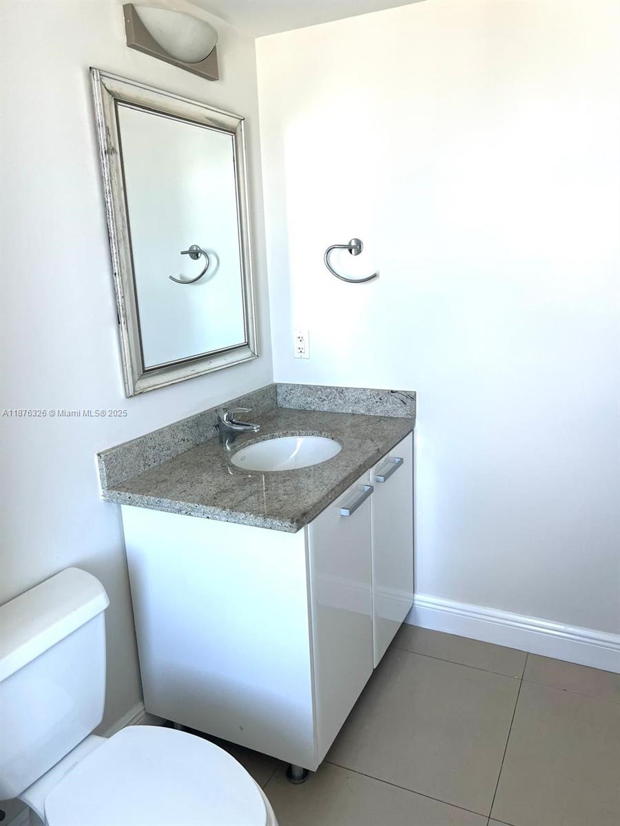 185 Southwest 7th Street, Unit 3502 Miami, FL 33130 - Photo 19 of 28