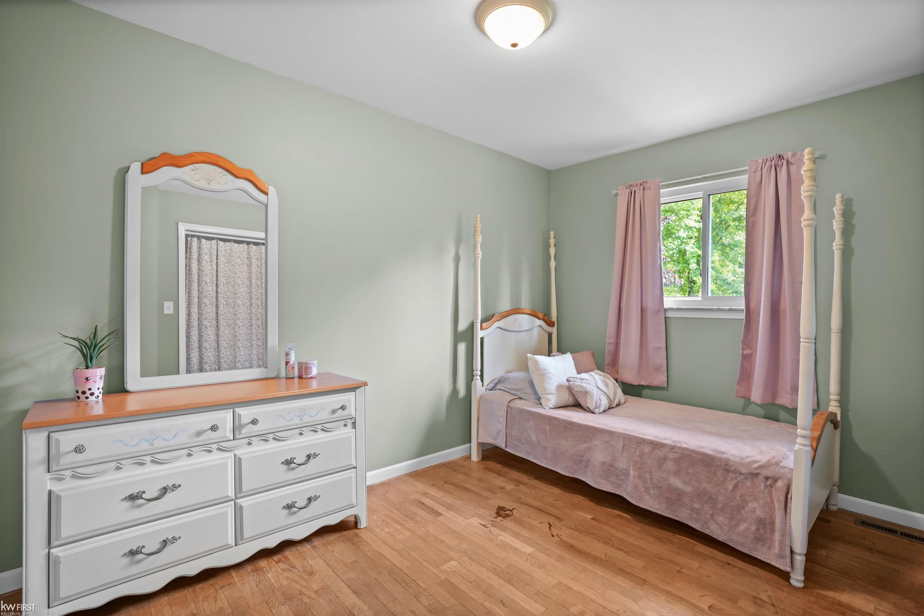 2284 East Frances Road Mount Morris, MI 48458 - Photo 27 of 65 50177089-d0932273-987e-4d6d-b487-064137d75c73.JPG