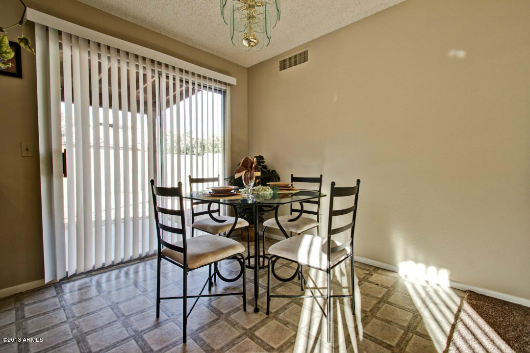 1926 East Grandview Road Phoenix, AZ 85022 - Photo 7 of 27 Grandview (7)