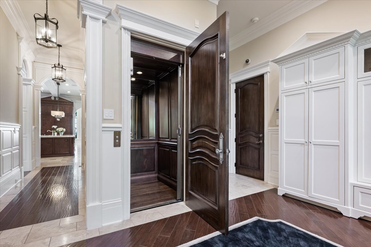 319 Sheridan Road Winnetka, IL 60093 - Photo 48 of 81