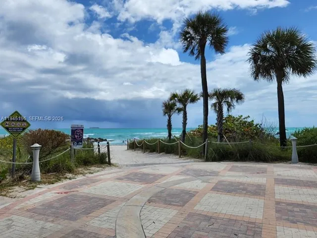 a view of a basketball court