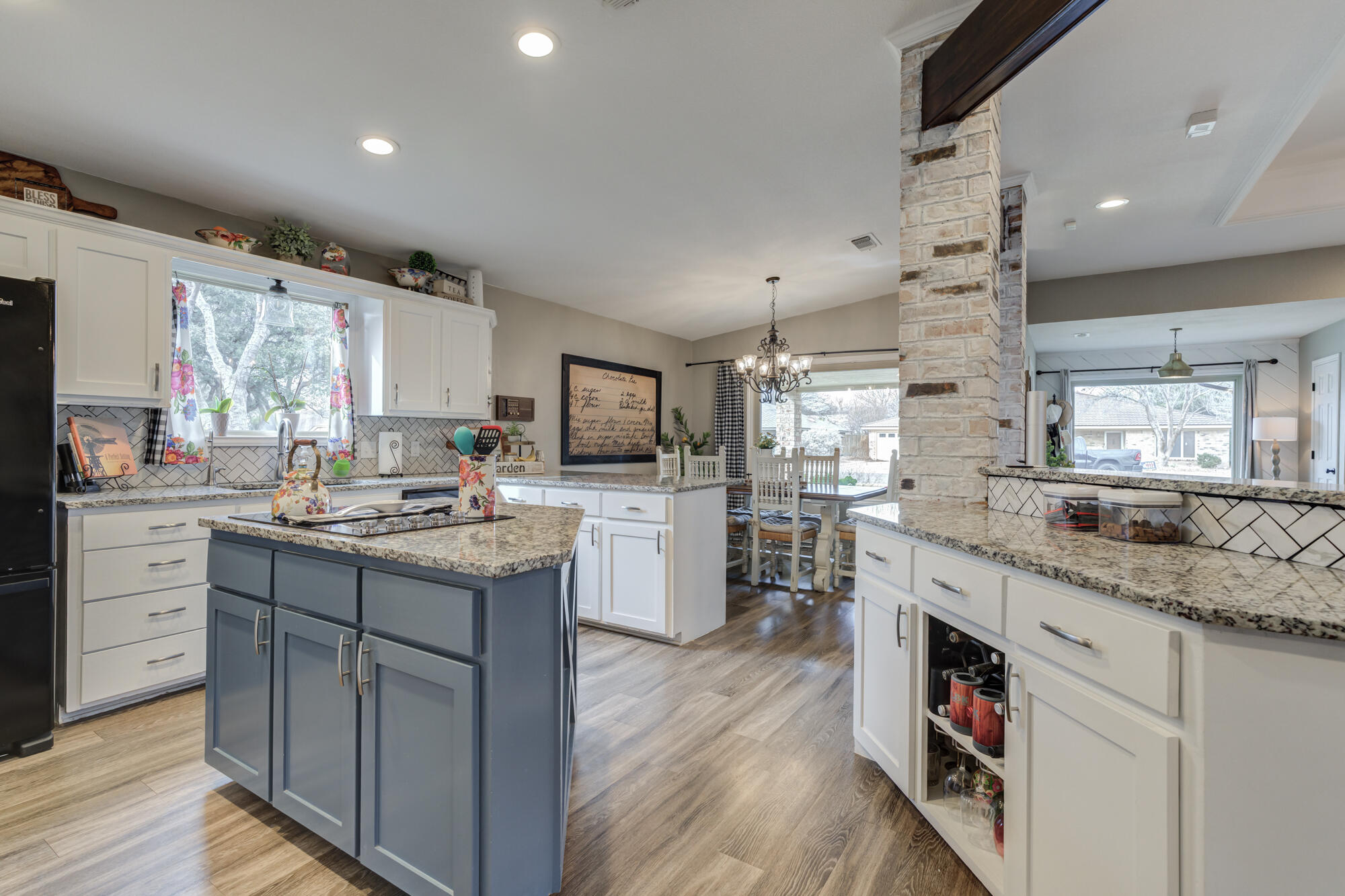 3515 97th Street Lubbock, TX 79423 - Photo 27 of 62 3515-97th-St_Lubbock-TX_27_Kitchen