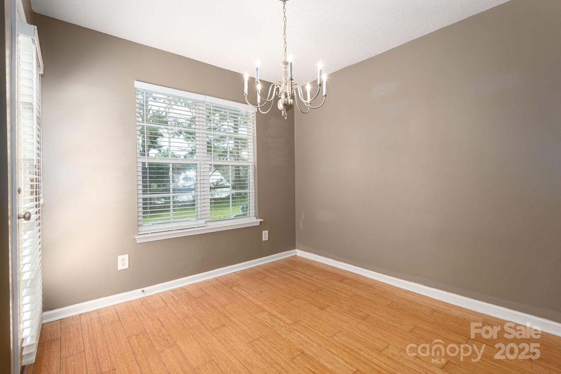 10613 Prairie Ridge Lane Charlotte, NC 28213 - Photo 5 of 24 Gallery Image 5