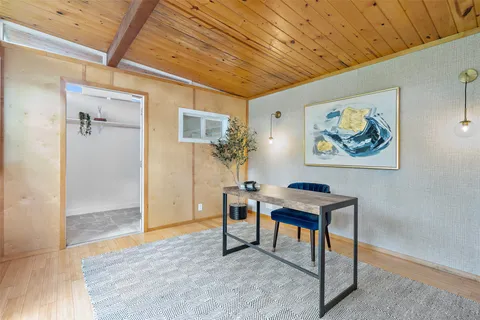 $1,495,000 | 5721 Louise Lane, Austin, TX 78757
