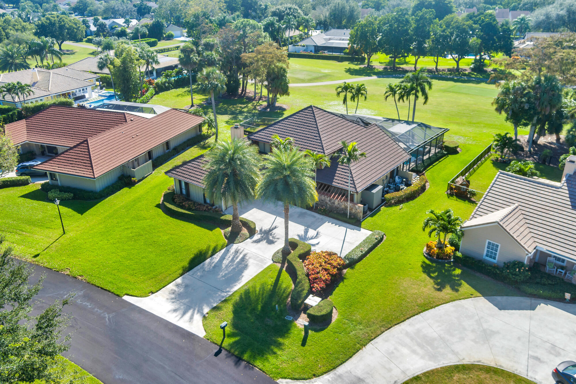 29 Cambria Road West Palm Beach Gardens, FL 33418 - Photo 2 of 35 Perfect Quiet Location