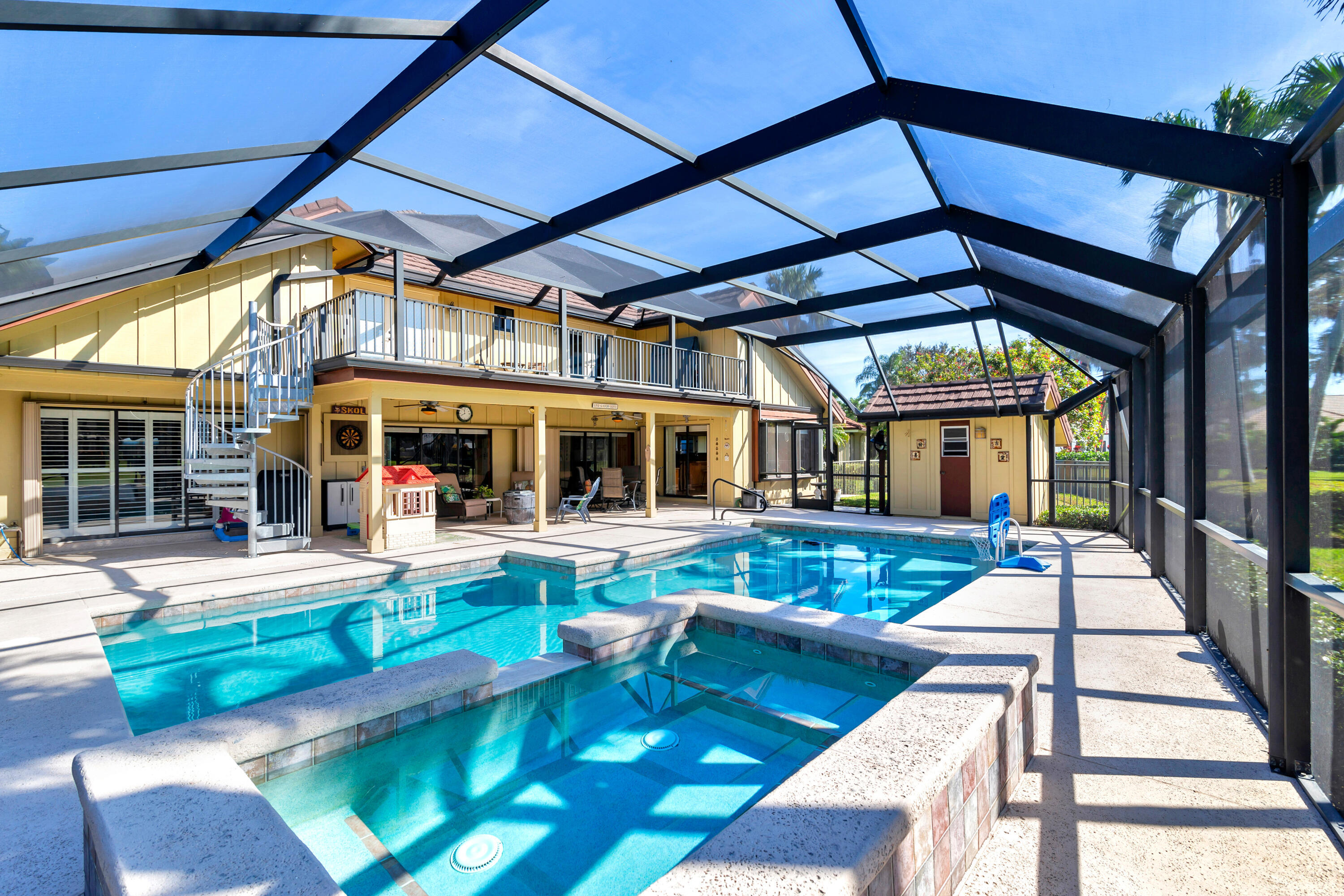 29 Cambria Road West Palm Beach Gardens, FL 33418 - Photo 4 of 35 Rear Pool View