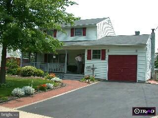 27 Shellflower Lane Hamilton, NJ 08690 - Photo 1 of 5