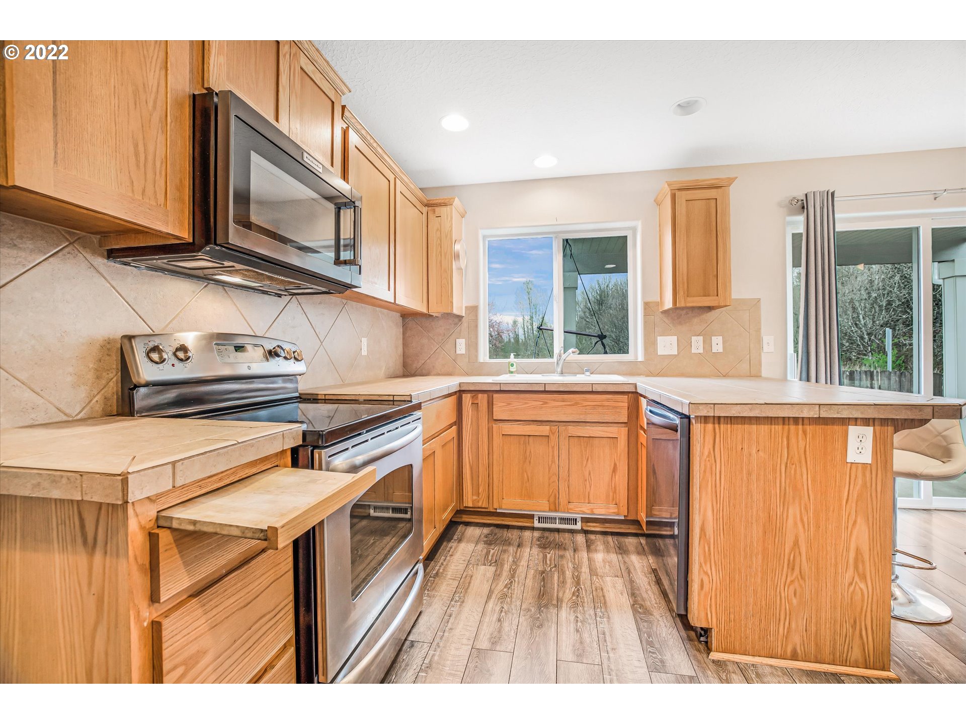 1316 Northeast 172nd Street Ridgefield, WA 98642 - Photo 9 of 30 Gallery Image 9