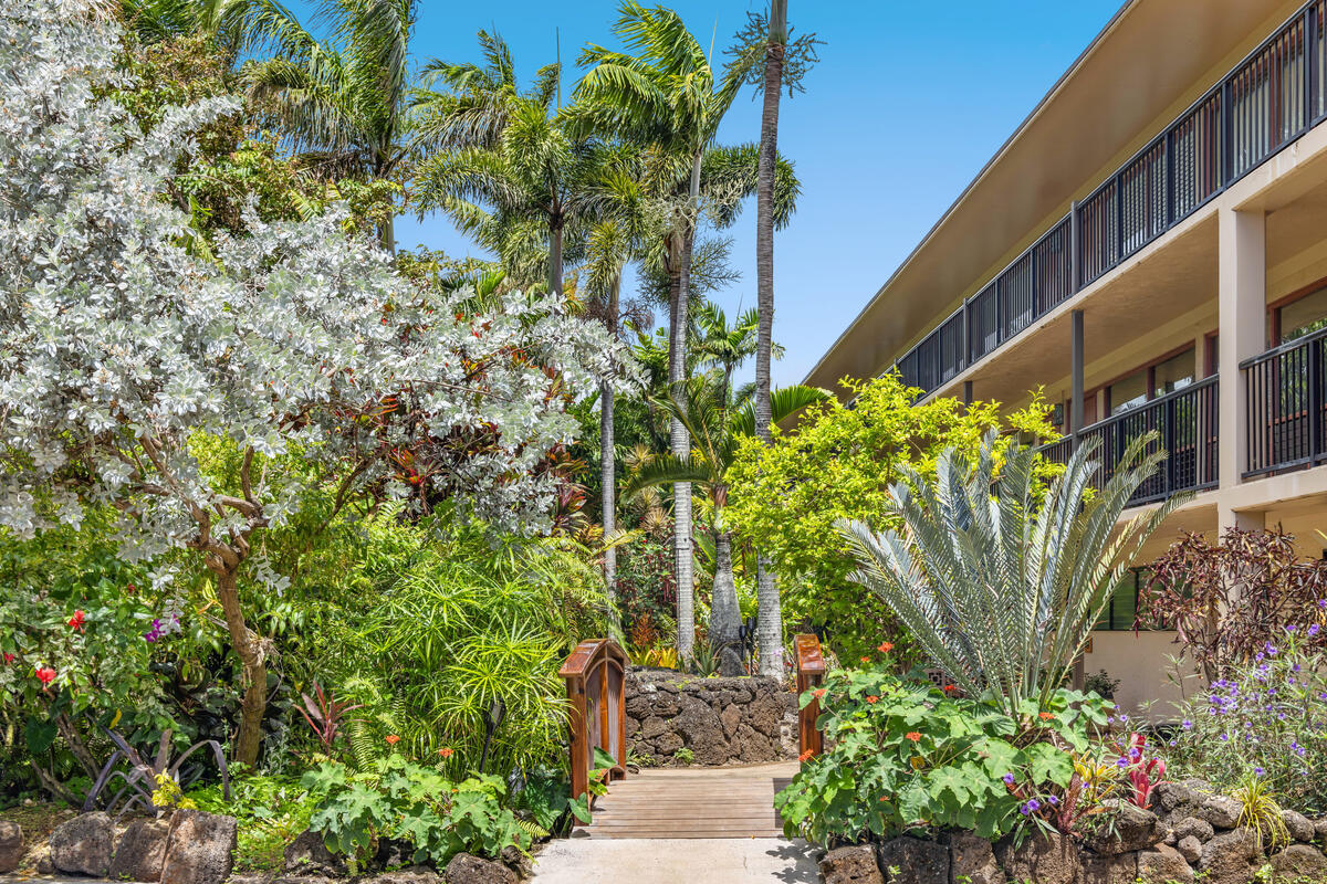 5061 Lawai Road, Unit 235 Koloa, HI 96756 - Photo 14 of 26 Gallery Image 14