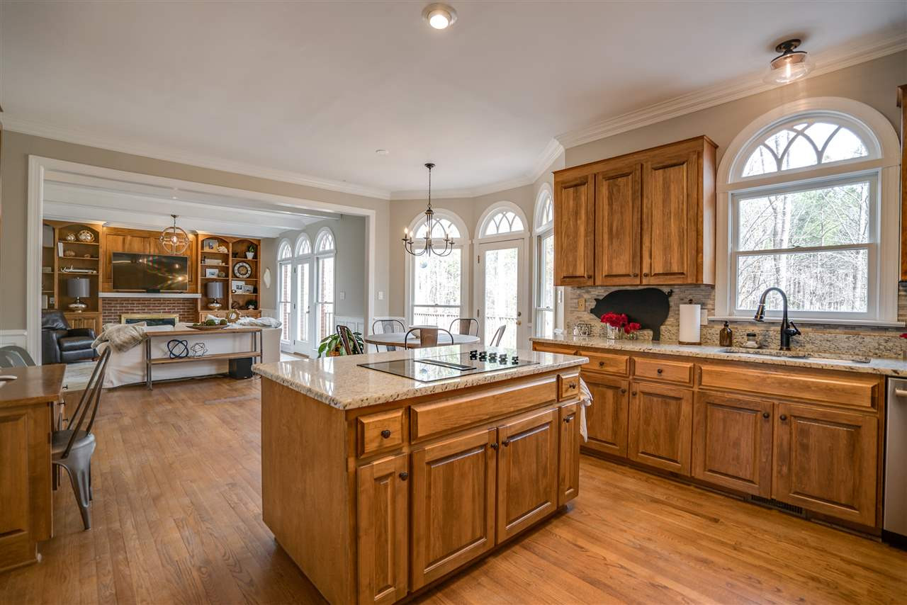 5624 North Hawthorne Way Raleigh, NC 27613 - Photo 9 of 25 Photo 9