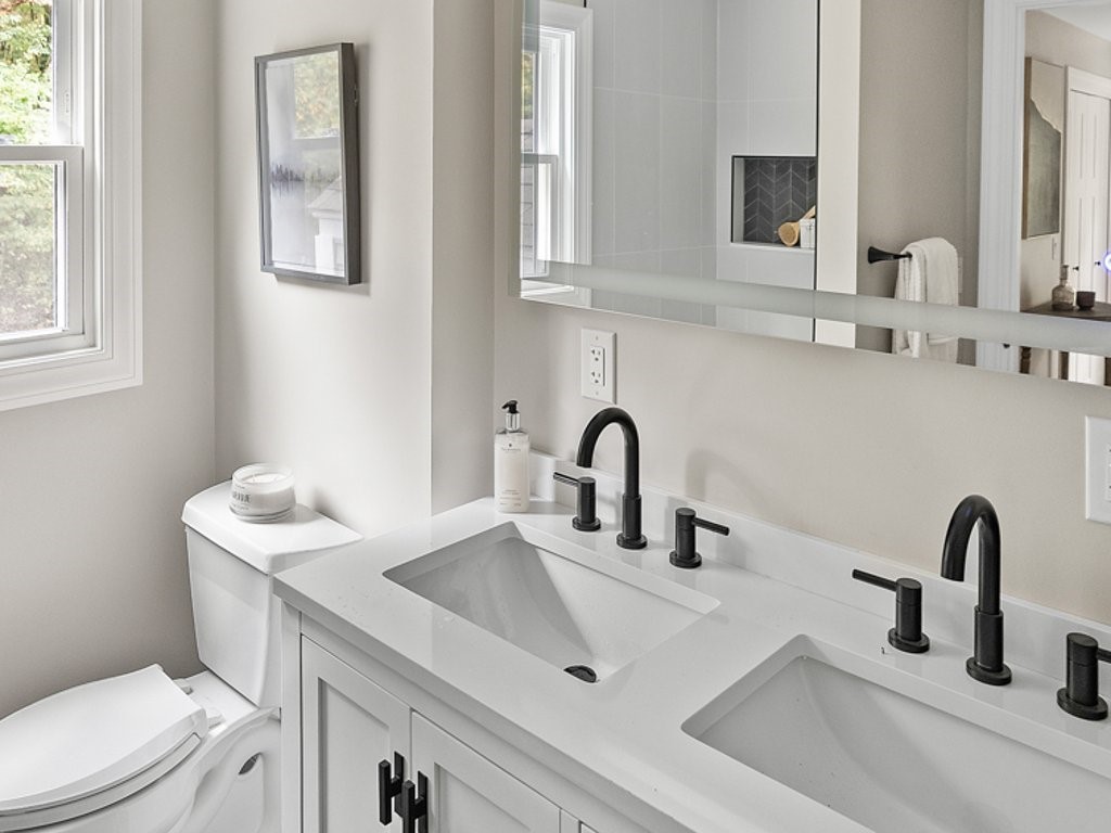 1775 Frenchtown Road East Greenwich, RI 02818 - Photo 16 of 31