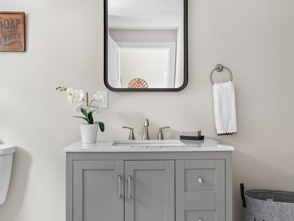 1775 Frenchtown Road East Greenwich, RI 02818 - Photo 17 of 31