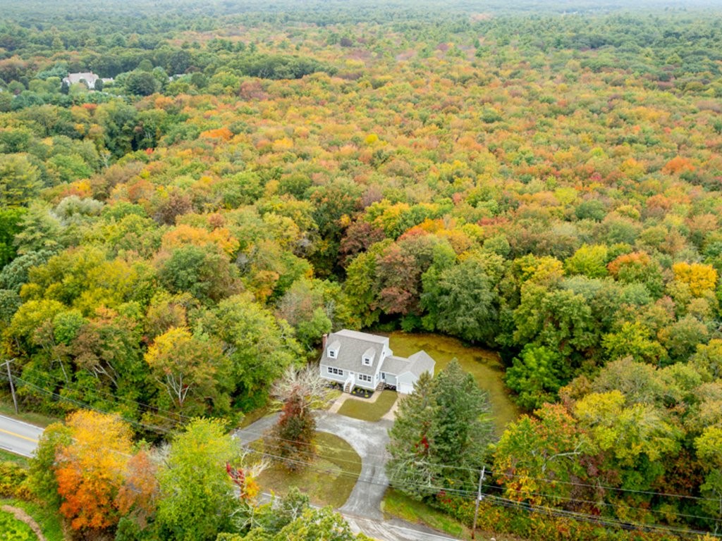 1775 Frenchtown Road East Greenwich, RI 02818 - Photo 2 of 31