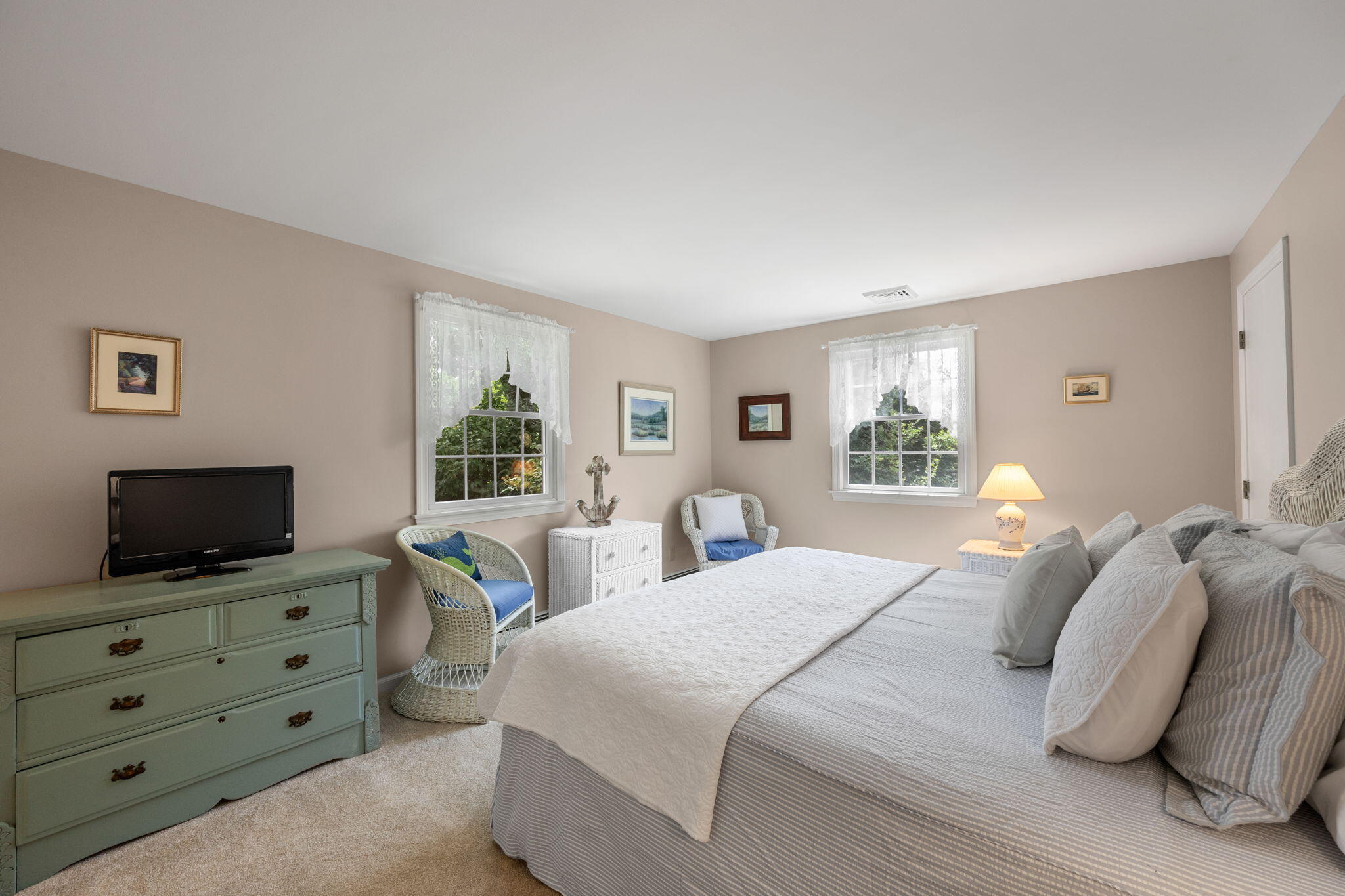 33 Jeanette Road Chatham, MA 02633 - Photo 11 of 37 Primary Bedroom - King