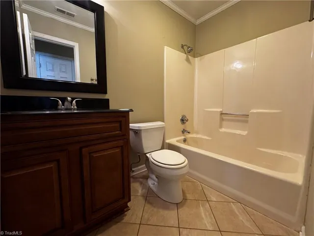 $1,695 | 336 Cheltenham Drive, Winston-Salem, NC 27103