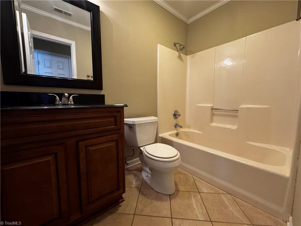 336 Cheltenham Drive Winston-Salem, NC 27103 - Photo 12 of 17