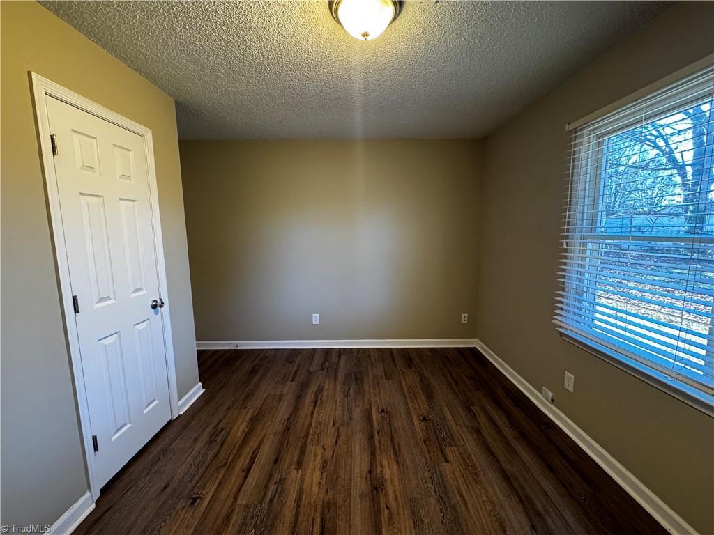 336 Cheltenham Drive Winston-Salem, NC 27103 - Photo 14 of 17